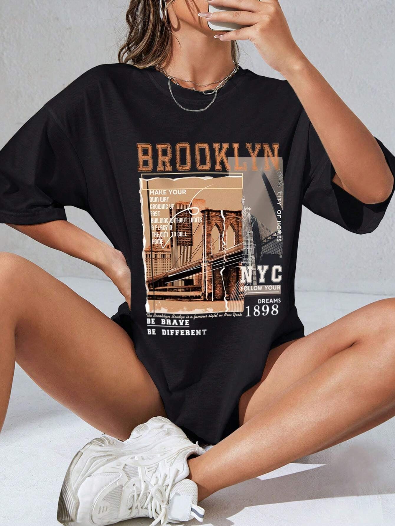 INAWLY Women's Graphic Drop Shoulder Tee - "Make Your Own Way" Brooklyn Bridge Design