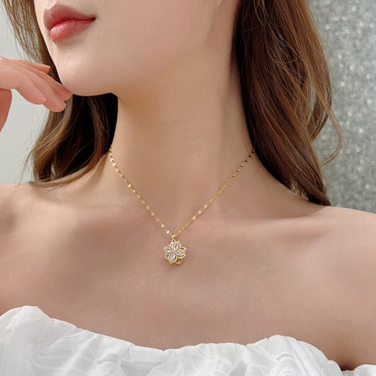 Rotating Clover Necklace Women'S Sweater Chain Clavicle Chain