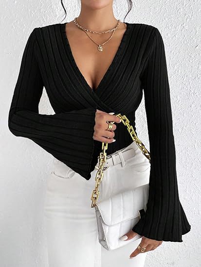 Women'S Autumn and Winter Rib Sunken Stripe V-Neck Flared Slim-Fit Long Sleeve T-Shirt Elegant Women'S Top
