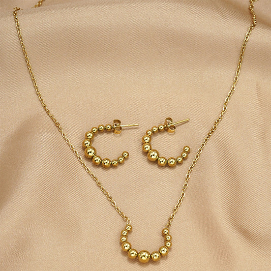 Lxalry Golden Jewelry Set - Crescent Pendant Necklace & Earrings, Minimalist Metal Accessories, Elegant Everyday Jewelry, Perfect For Black Outfits, Dainty Clavicle Chain