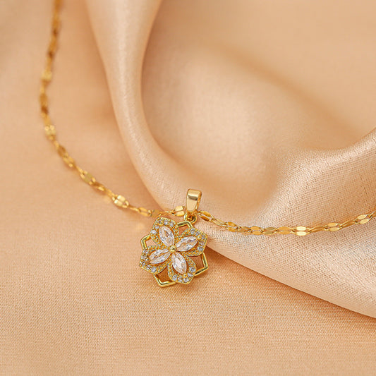 Rotating Clover Necklace Women'S Sweater Chain Clavicle Chain